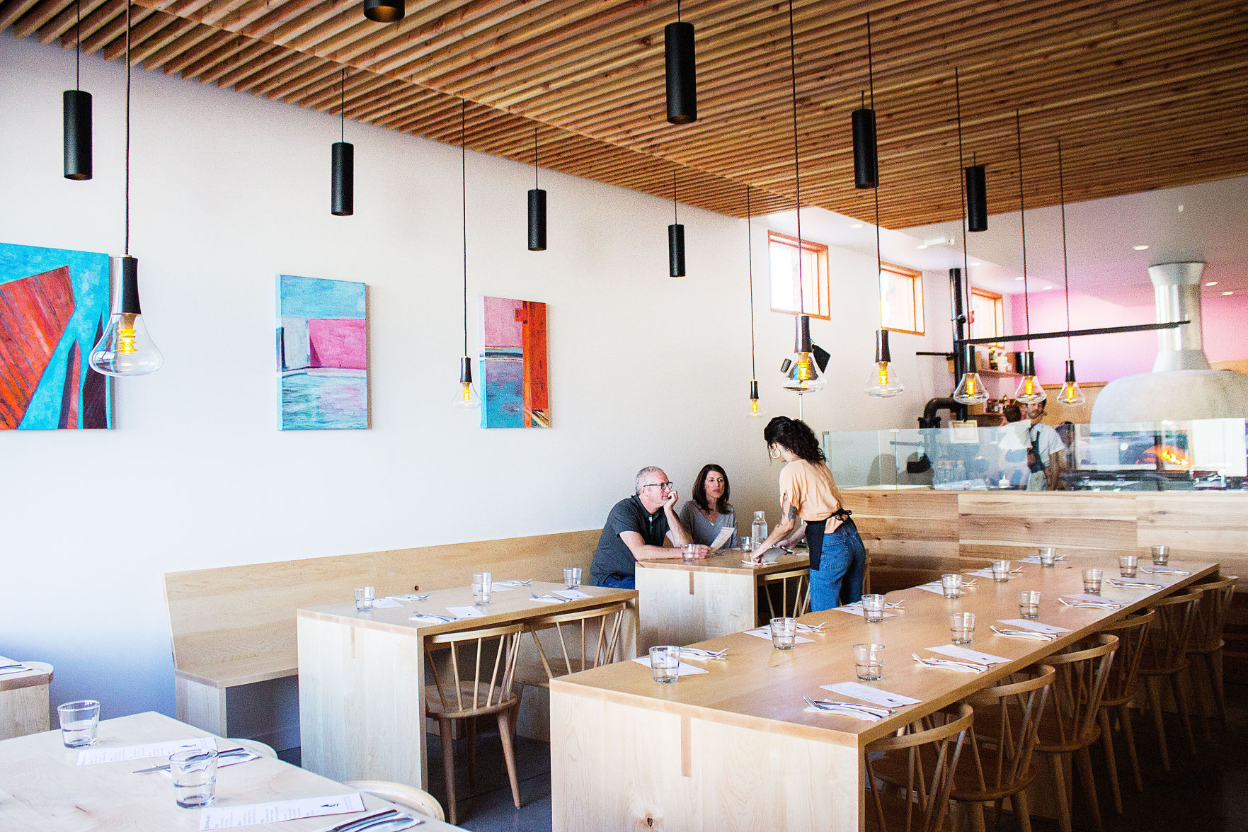 Anello Pizzeria — 222 E. Sixth St.